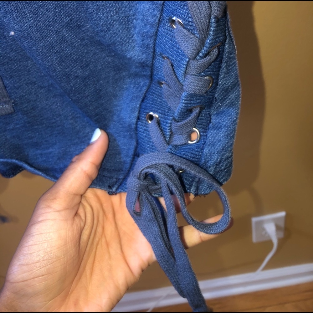 Blue romper - Picture 3 of 3